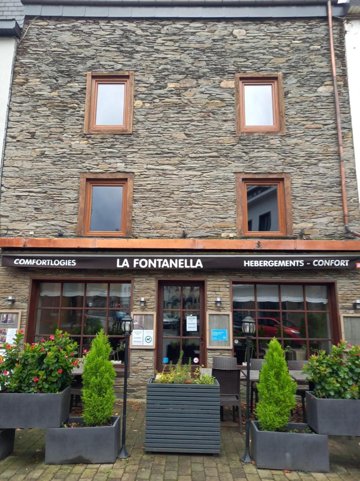 Hebergement Confort Comfortlogies La Fontanella ラ・ロシュ・アン・アルデンヌ エクステリア 写真